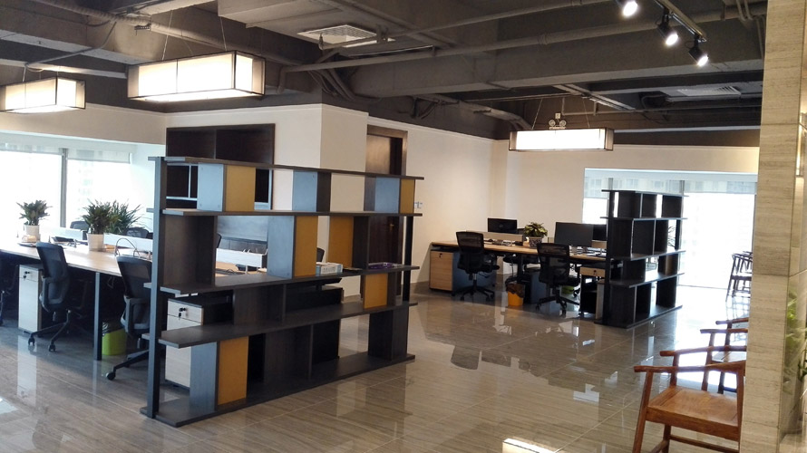 龙腾设计新办公室环境